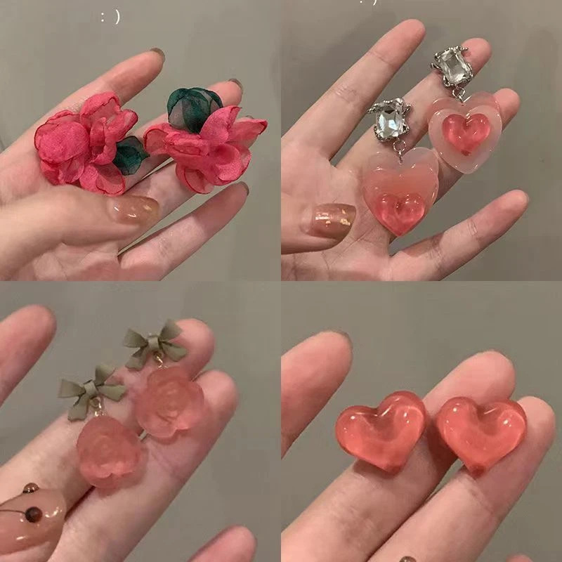 合金亚克力耳饰 粉色花朵爱心耳环女ins度假风小众设计感耳钉
