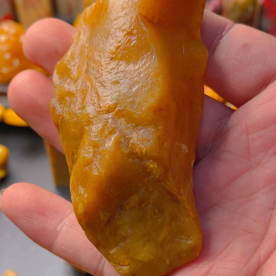 田黄石椰***顿昌化田黄原石