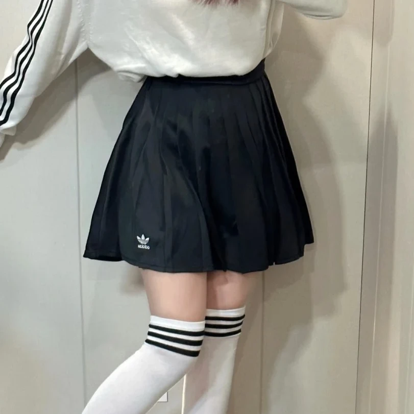 阿迪达斯~~裙子女裙包臀裙夏季网球运动半身裙百褶短裙HC2058