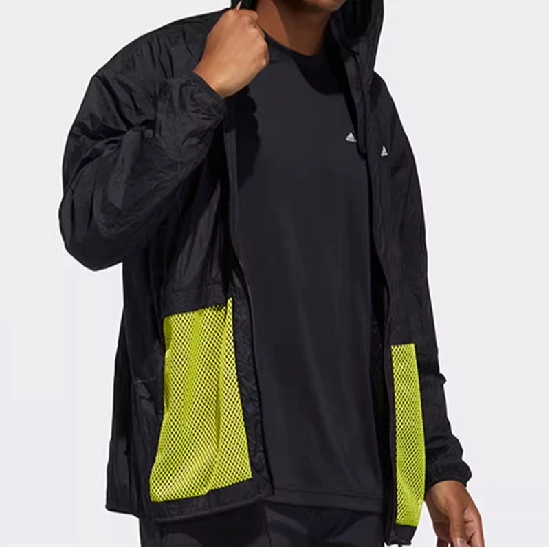 Adidas/阿迪达斯~~正品当季新款休闲耐磨连帽男子运动夹克 GN7601