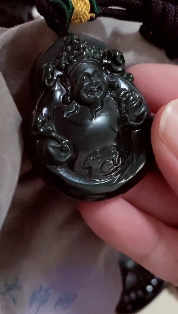 【闪购商品】定制翡翠未镶嵌毛货也有鉴赏期。