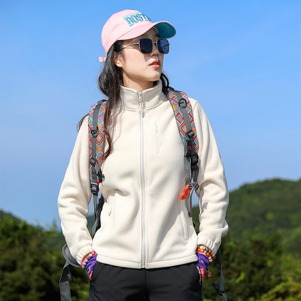 户外抓绒衣女上衣保暖防风冲锋衣女登山徒步休闲运动外套女秋