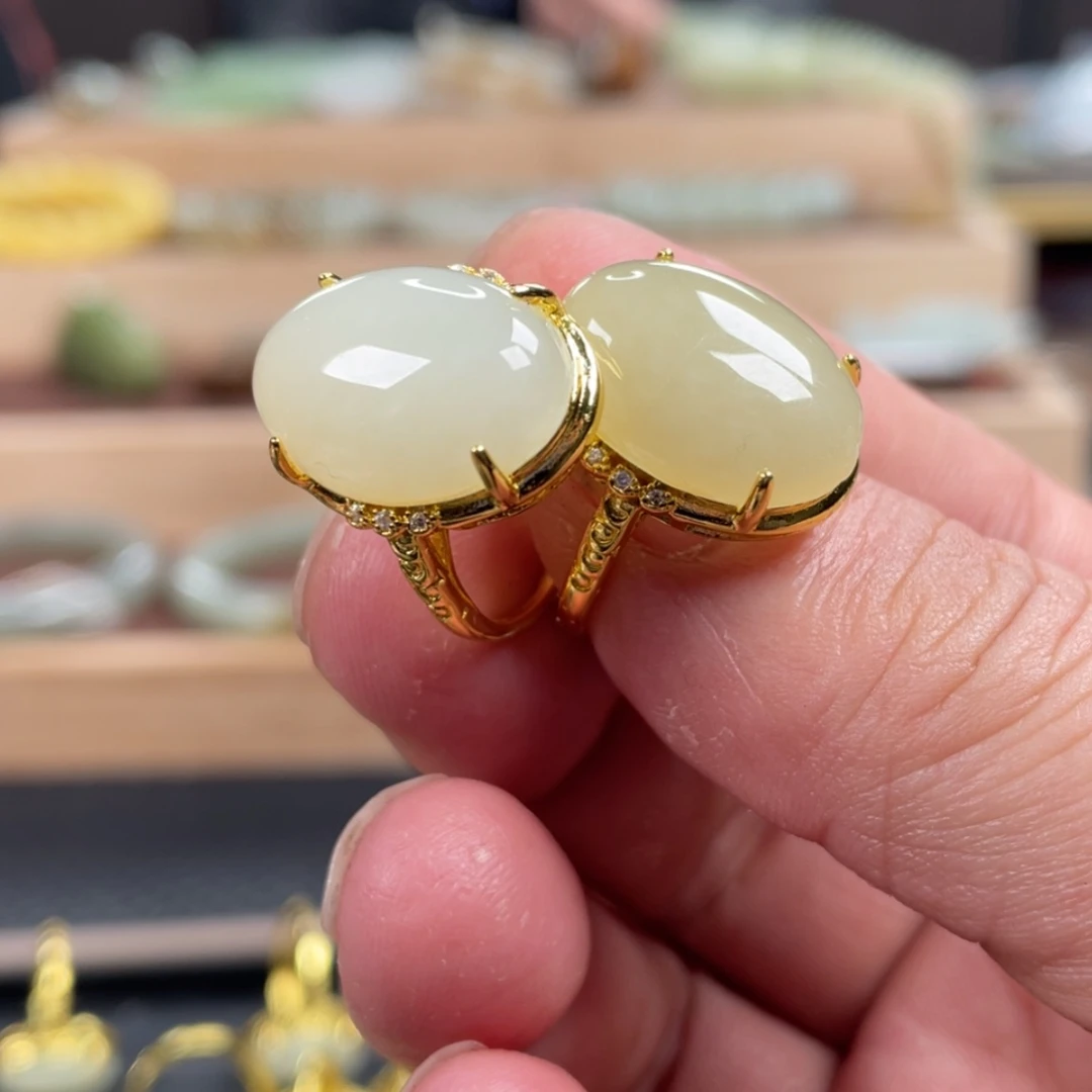 【闪购商品】和田玉戒指合金多样性发货拍一发一