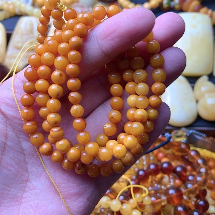 琥珀珠宝奇石未镶嵌