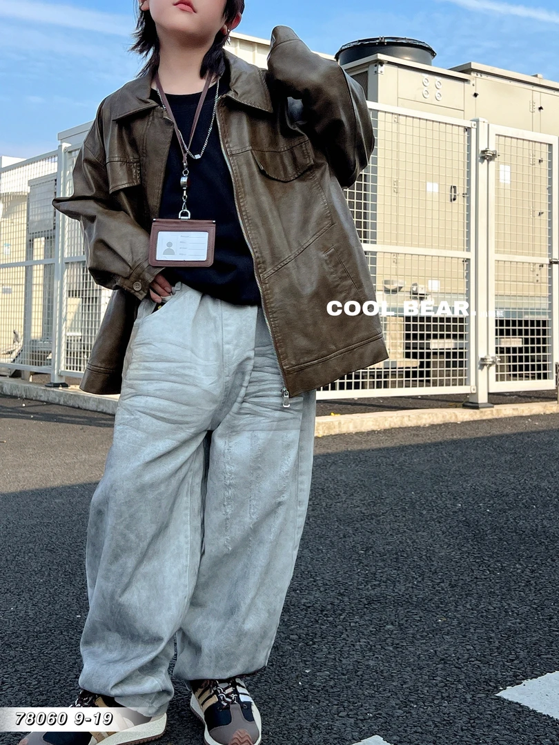 韩2024【X】9月18日 儿童男女童时尚米白色喷染相拼牛仔裤8060-