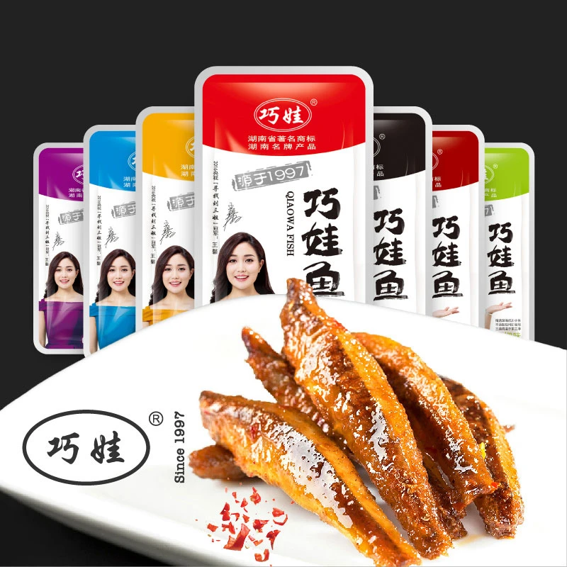 巧娃香辣酱汁小鱼仔鱼干即食休闲好吃零食湖南特产麻辣毛毛鱼批发