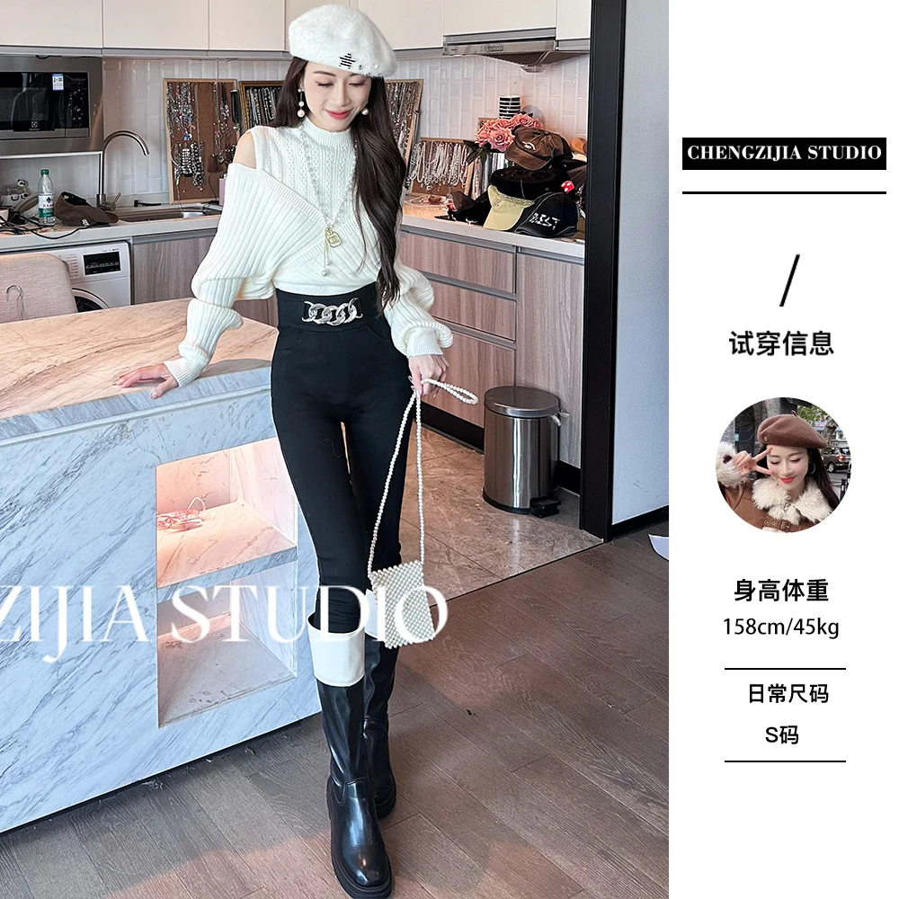 【裴诗婷】MY0459露肩不规则毛衣