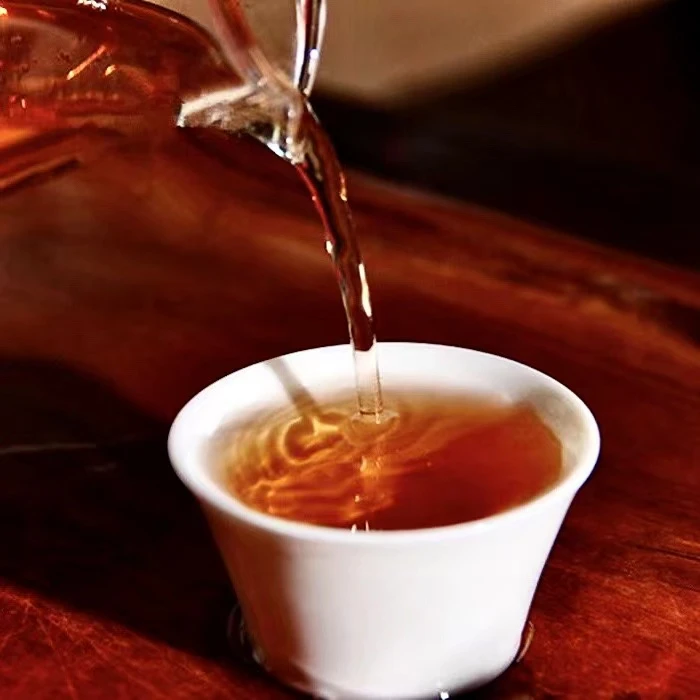 通用链接【班章茶王/1000克】云南普洱生茶