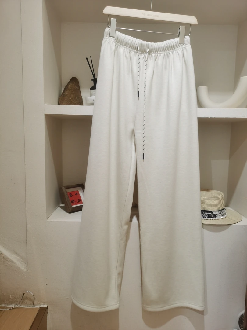 复古糯米绒磨毛呢料阔腿裤女秋冬加厚垂感直筒休闲裤