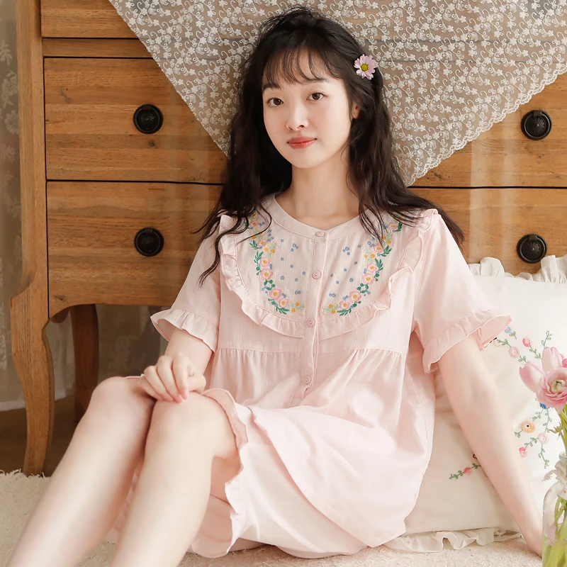 春夏纯棉女士睡衣简约刺绣宽松薄款短袖中裤家居服套装