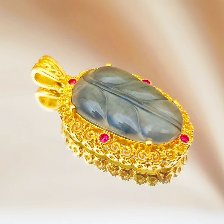 18K金翡翠叶子吊坠  G6050