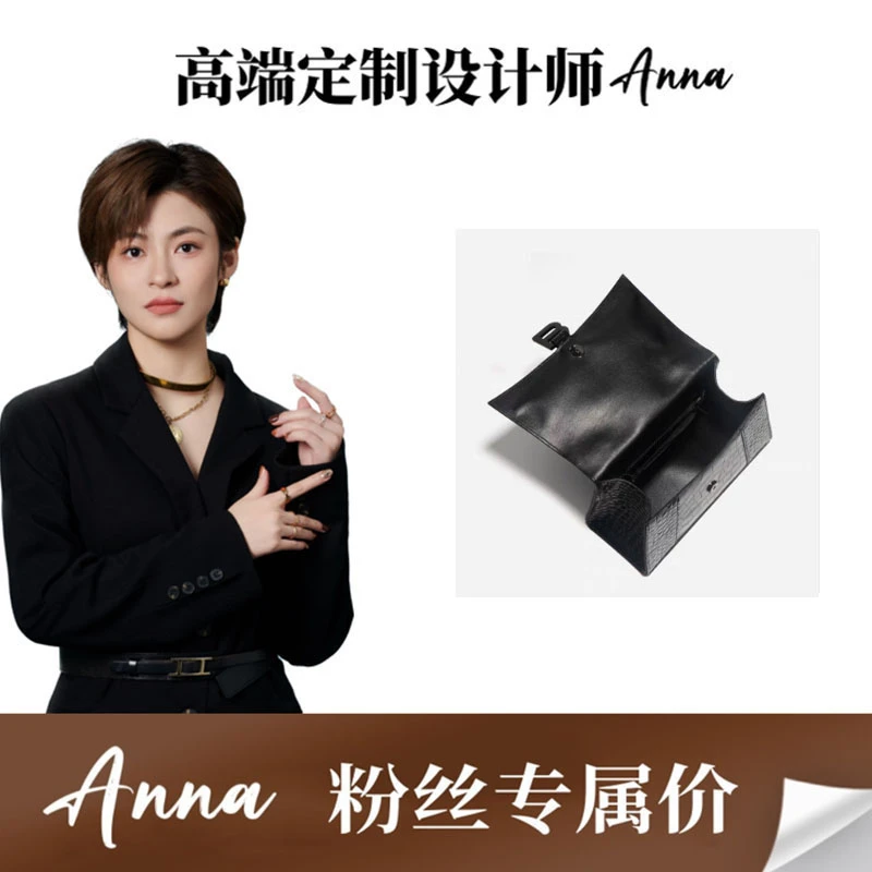 （门店8800）C104 高级感小众法棍腋下斜挎手提包沙漏包休闲M