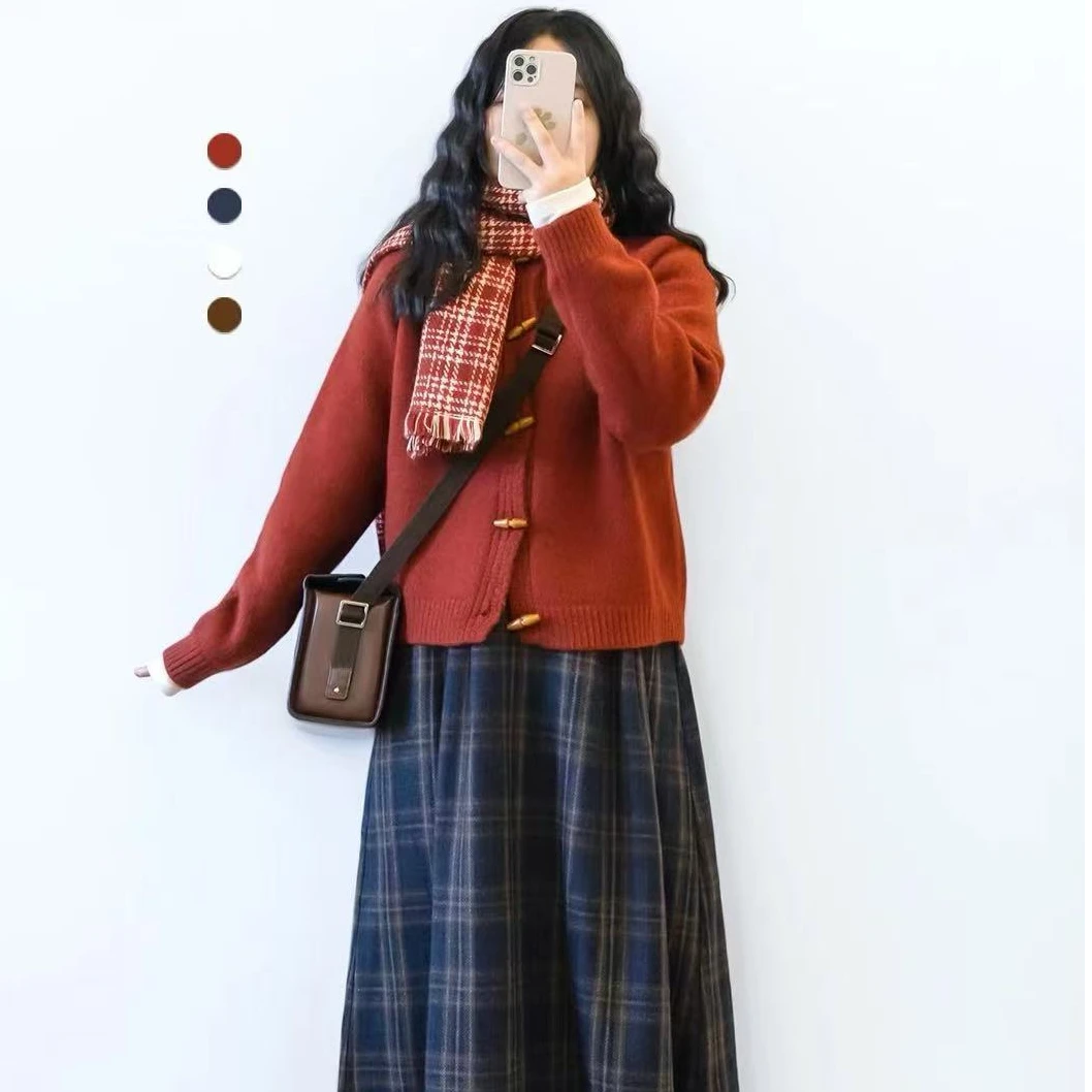 萌萌家扣号时尚休闲大气女装