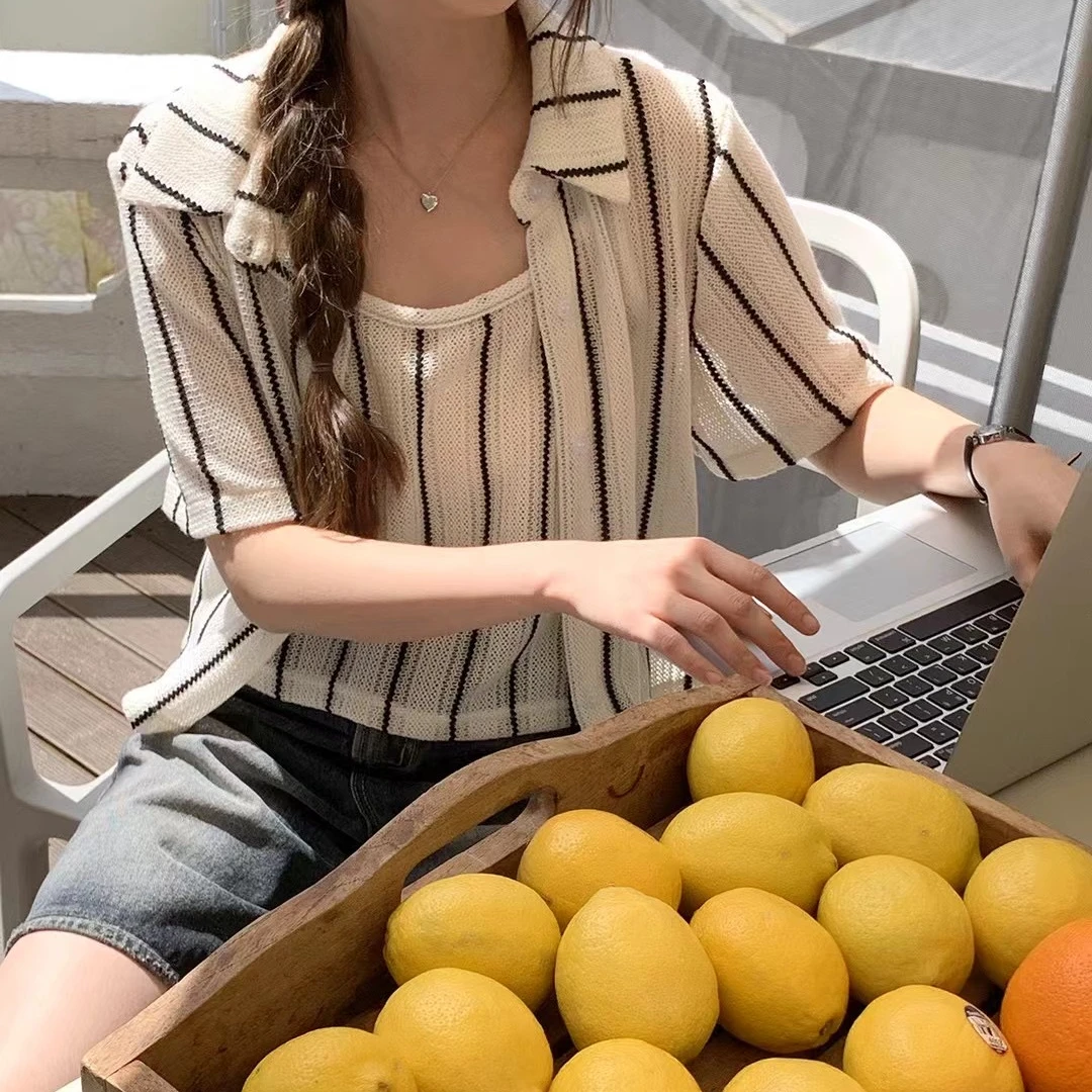 W001 黑竖条纹镂空编织夏季设计感针织黑竖条纹百搭短袖外套