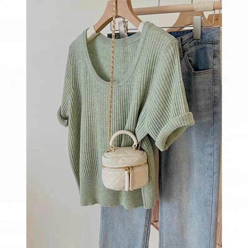 T1728绿色u领短款正肩针织短袖t恤女