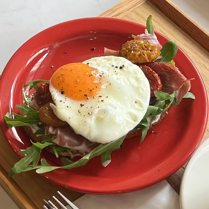 23*2.5cm 9寸红色圆形盘子早餐盘baunch专用盘子25新款圆形陶瓷盘