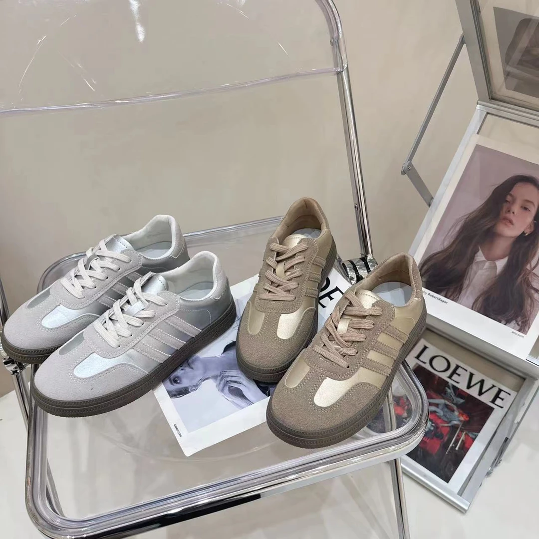 安妤皙&热销款三条德训板鞋a01【H66】