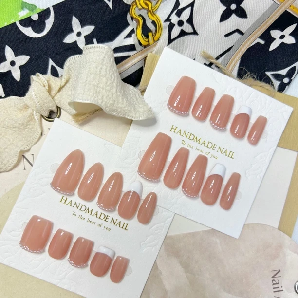 裸肌 纯手工穿戴甲人间小宝纯手工穿戴美甲裸色