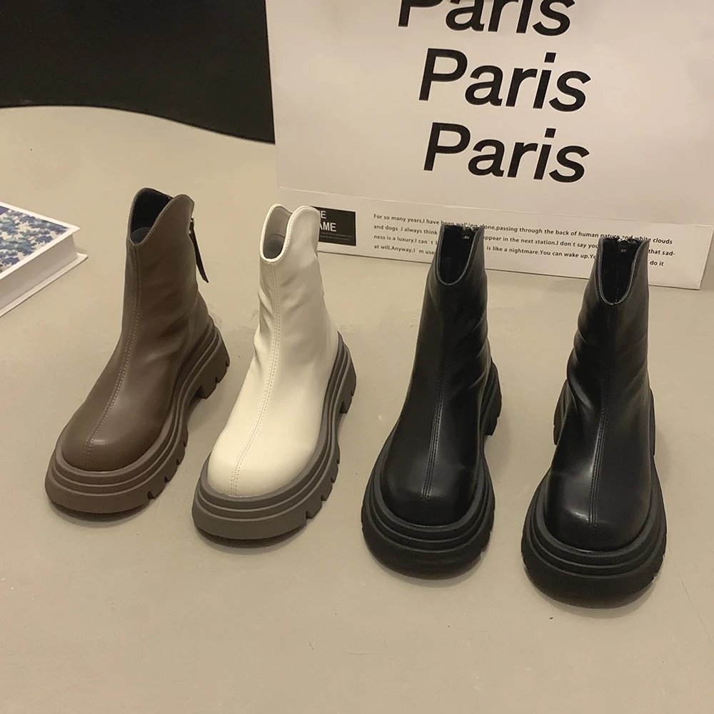 贾不假-2023早秋新款百搭圆头短筒纯色韩版显瘦时尚ins网红瘦瘦靴