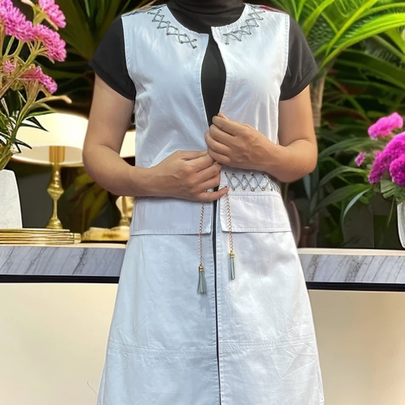 秋季青年到中年妇女马甲外套