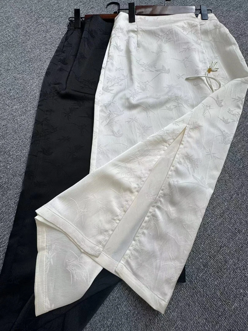 新中式提花高腰半身裙2024春秋款修身显瘦气质国风盘扣开叉半身裙