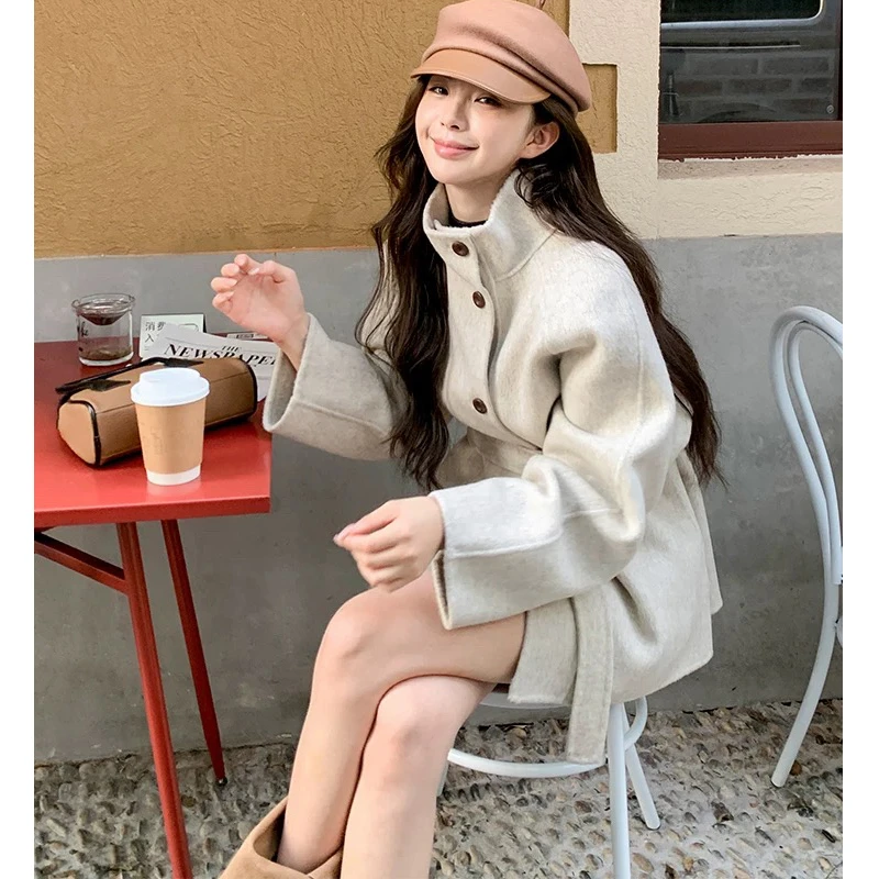 【24122】立领单排扣腰带显瘦短款毛呢外套女