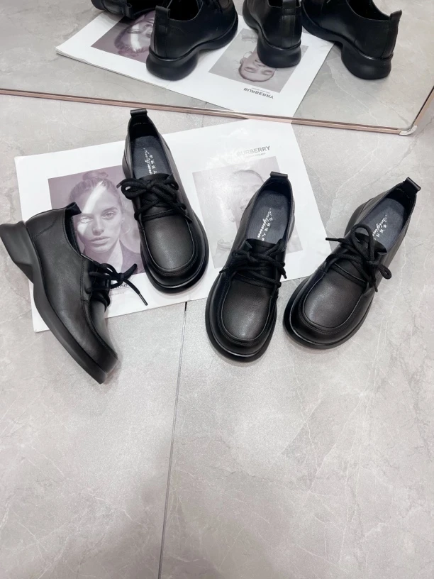 英伦风圆头乐福鞋休闲复古百搭粗跟真皮单鞋