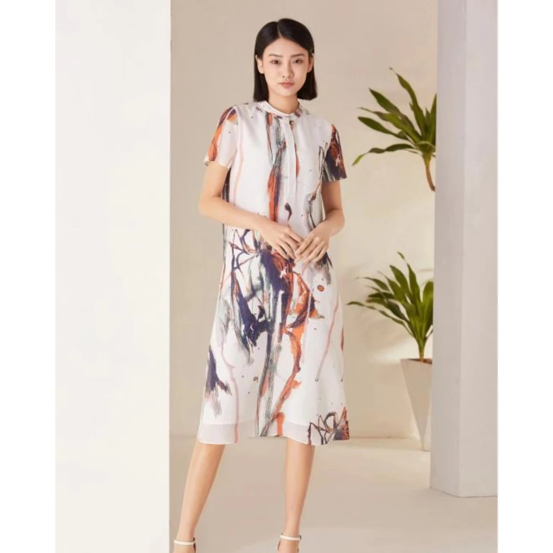 L·W/画而诗23春夏时尚休闲圆领显瘦气质印花女士连衣裙LBB65060