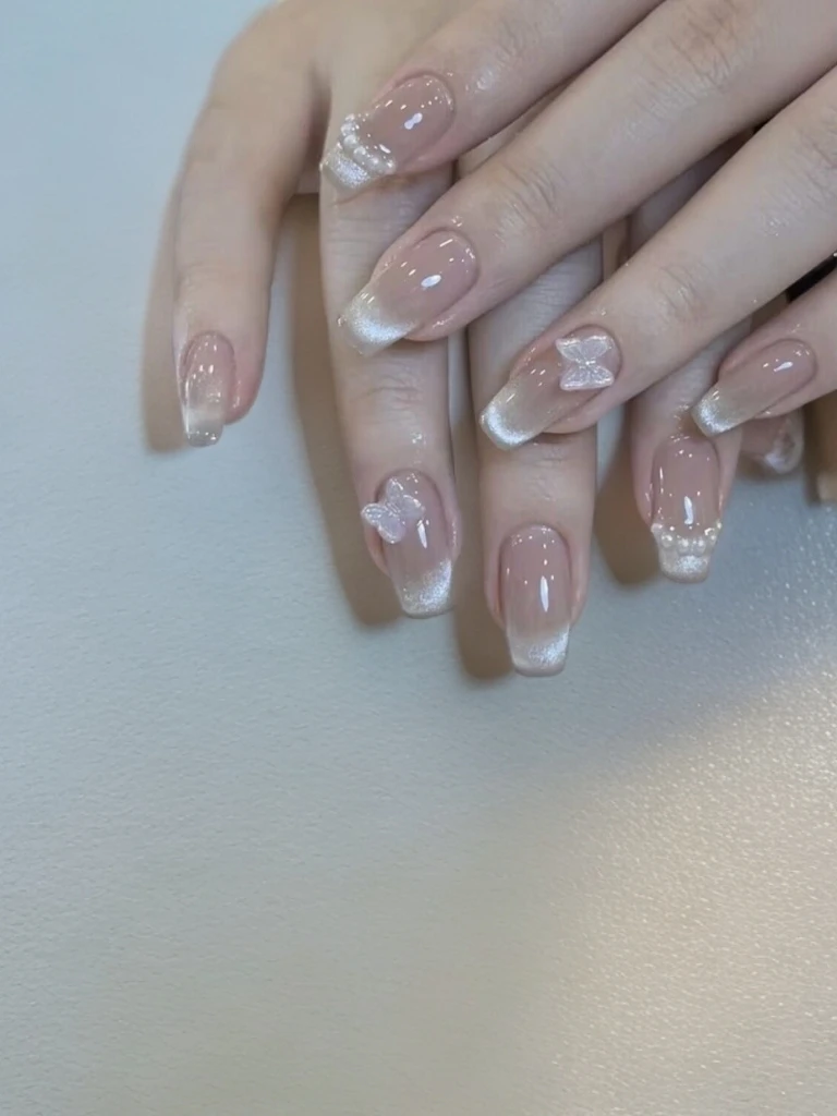 晶石猫眼穿戴甲纯手工法式美甲显白气质蝴蝶短款学生党