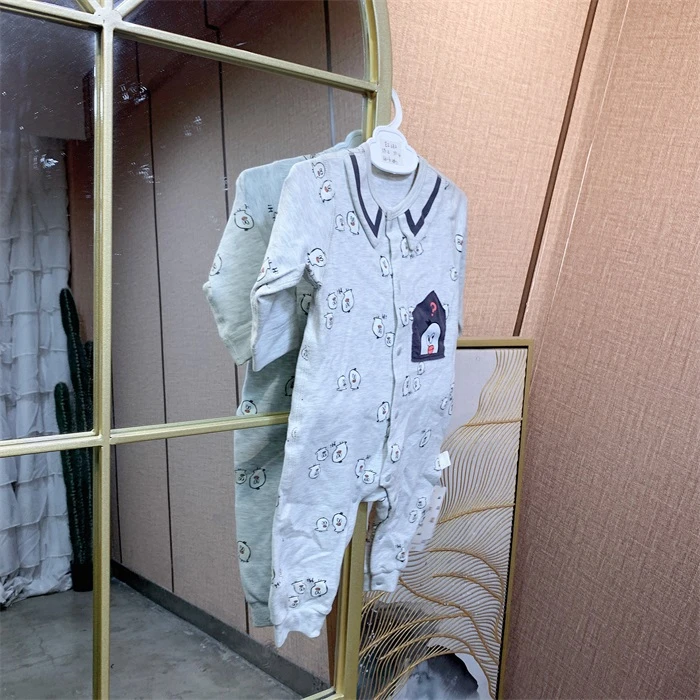 EI282    宝宝蓝色长袖连体衣