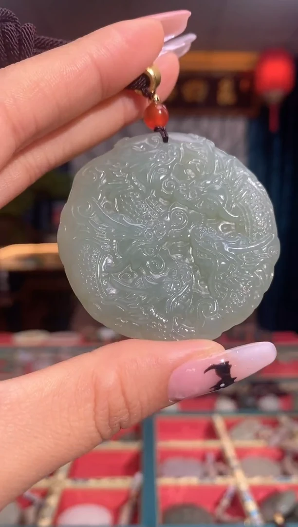 【闪购商品】和田玉颈饰未镶嵌九龙