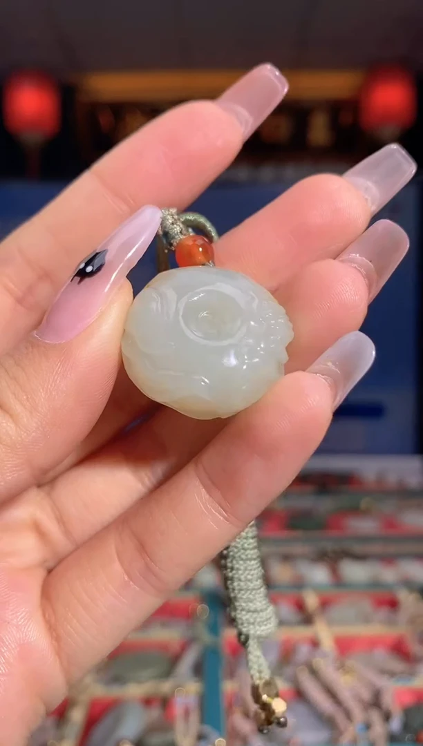 【闪购商品】和田玉颈饰未镶嵌扣