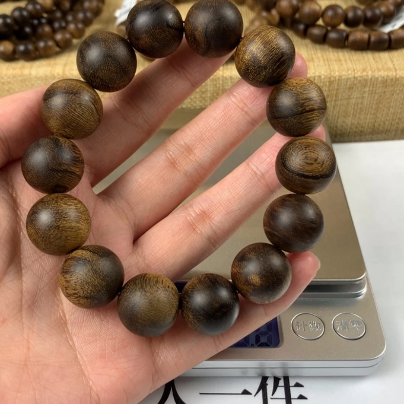 【闪购商品】沉香手串感***泪