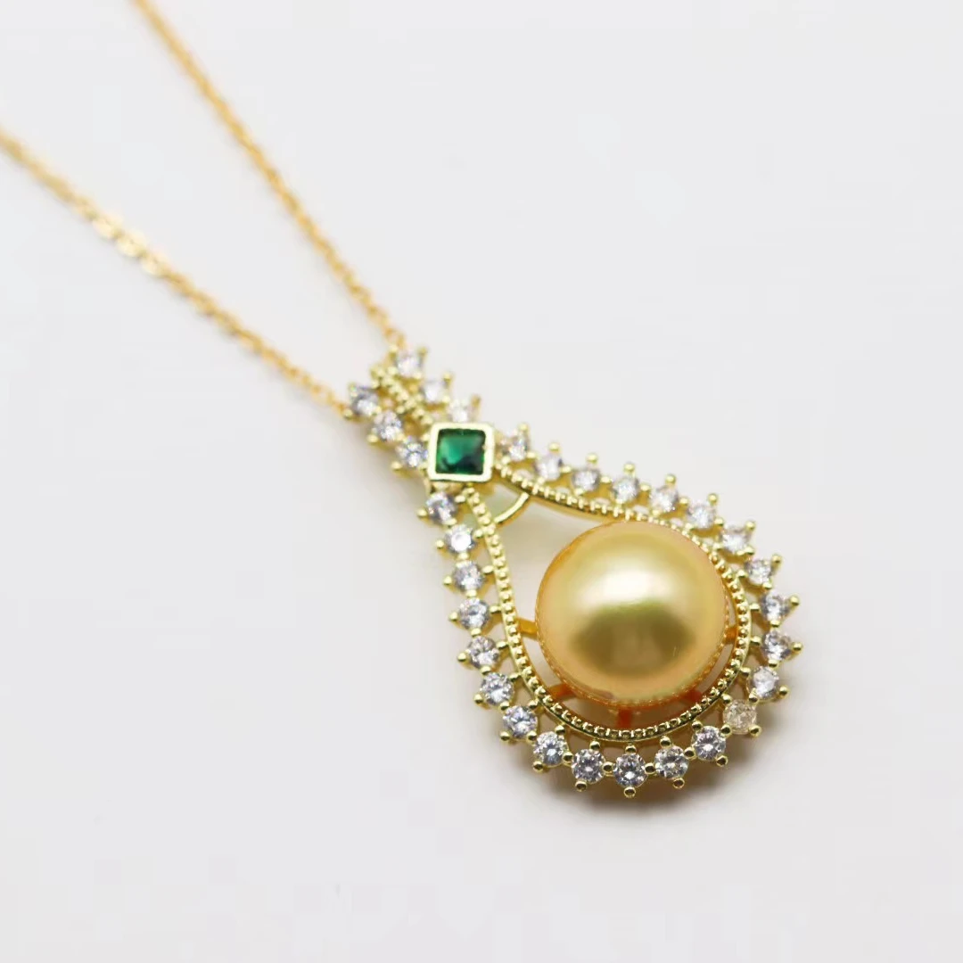 220 琴羽珍珠吊坠