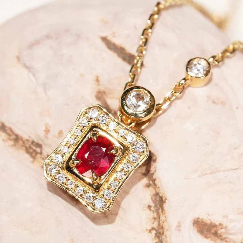 18K黄 红宝石香水瓶吊坠（不含链）时尚气质镶嵌设计师红色百搭HD2