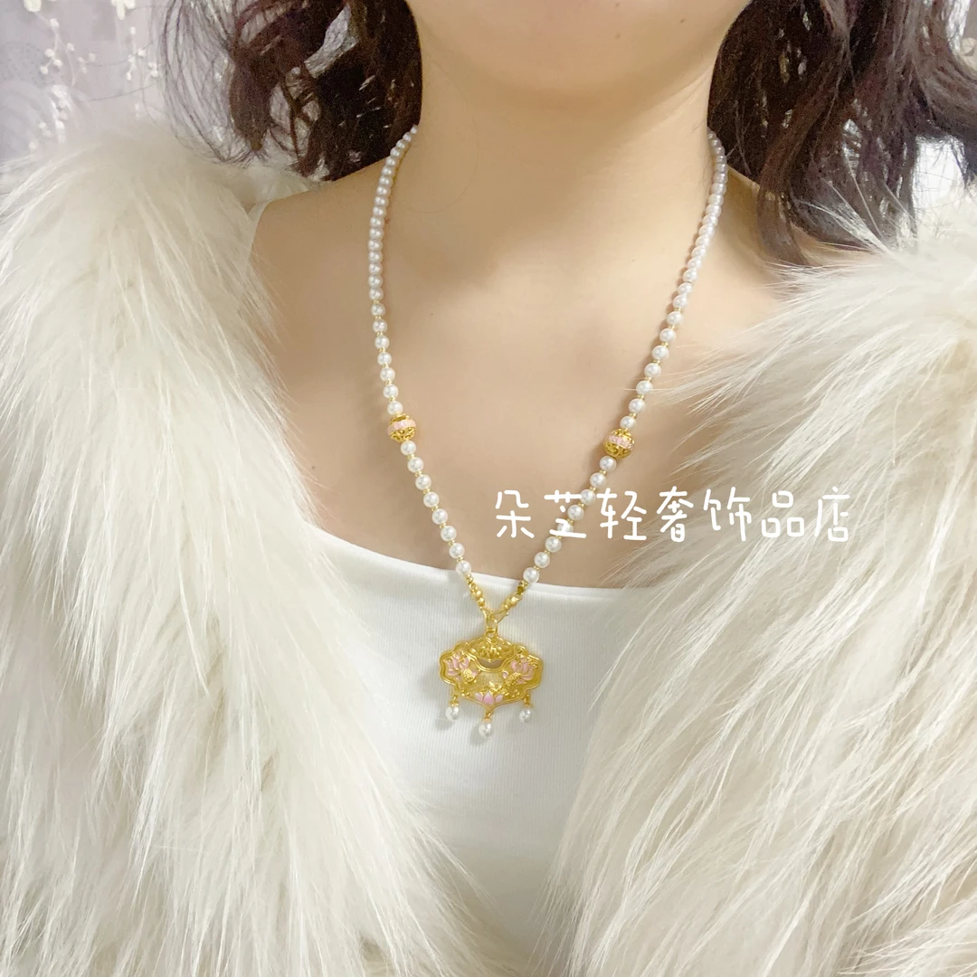 合金仿珍珠项链 合金项链 粉色单勾锦鲤锁配链