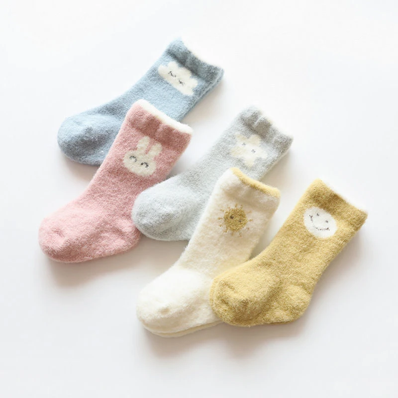 秋冬季貂绒加厚保暖宝宝袜新生儿0-3岁保暖地板袜婴幼加绒毛绒袜