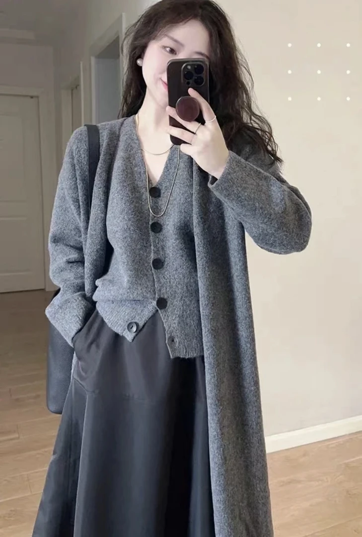 欧货羊绒 背心+长开衫两件连依送口红