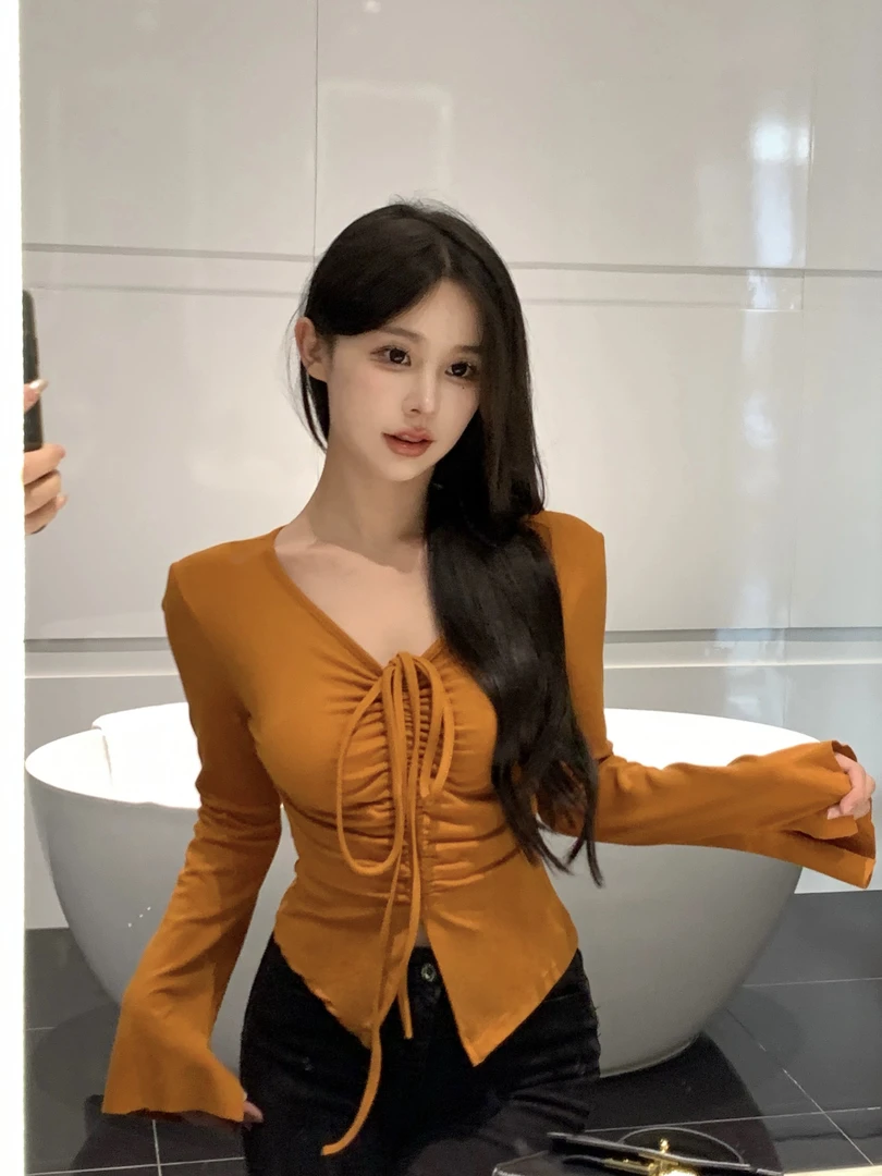 666抽绳辣妹褶皱长袖t恤打底衫