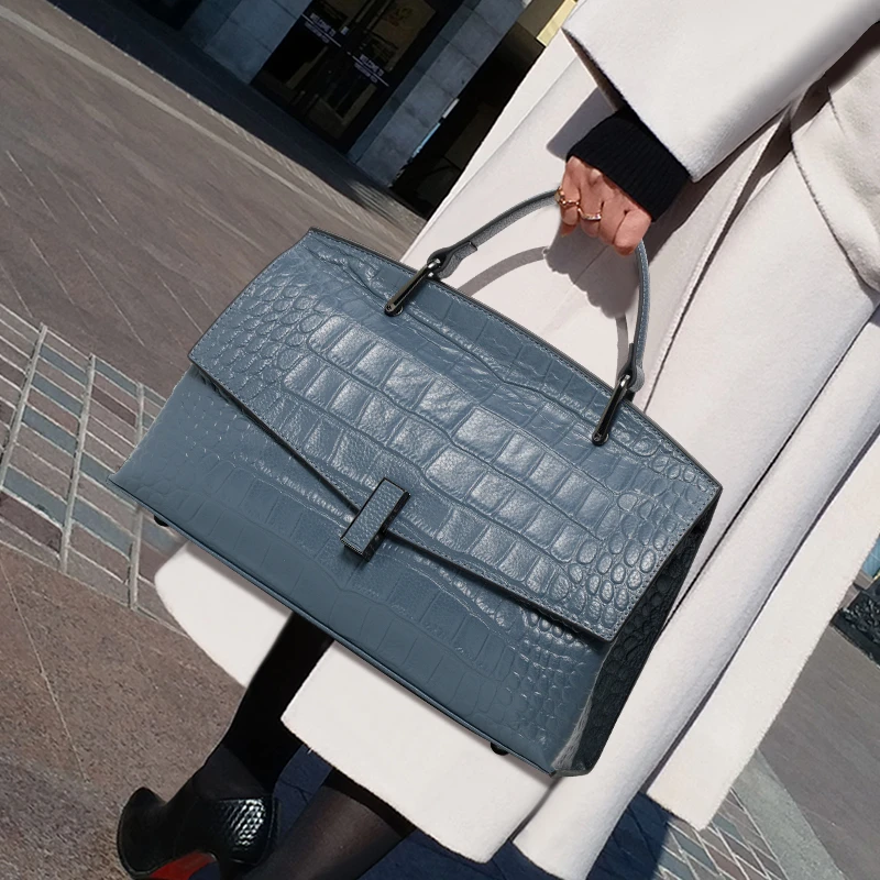 真皮时尚百搭女士单肩包简约气质鳄鱼纹手提包
