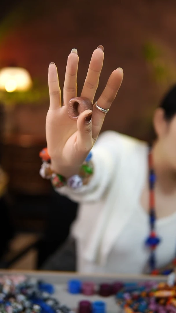 【闪购商品】琉璃项链1个