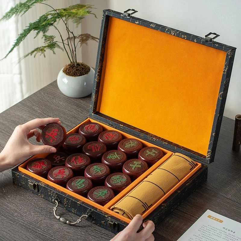 高档大号象棋中国象棋实木皮革棋盘儿童成人送礼长辈高档学生红木