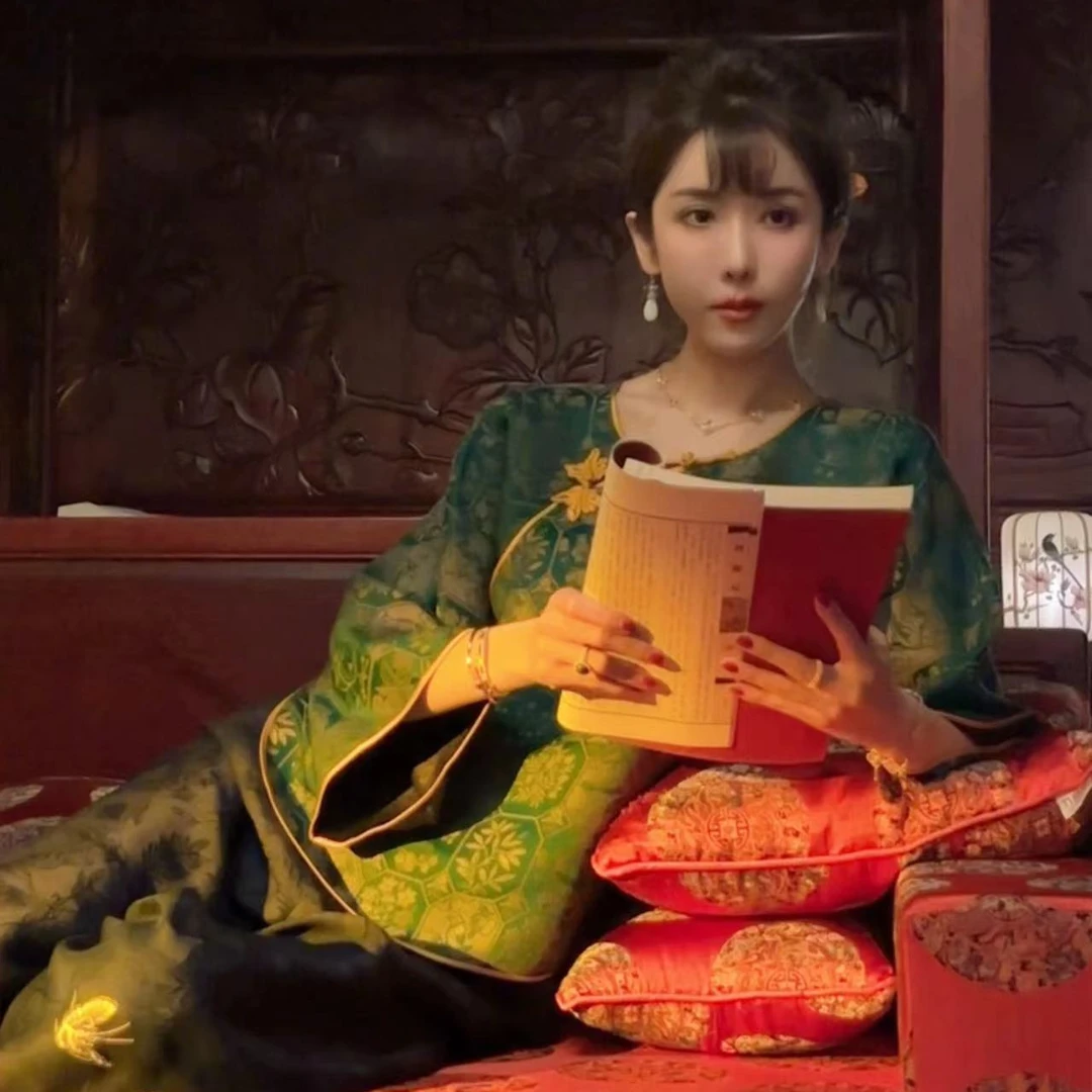 BABY ANNE锦绣风华-民国大小姐香云纱圆弧摆倒大袖上衣PC242003