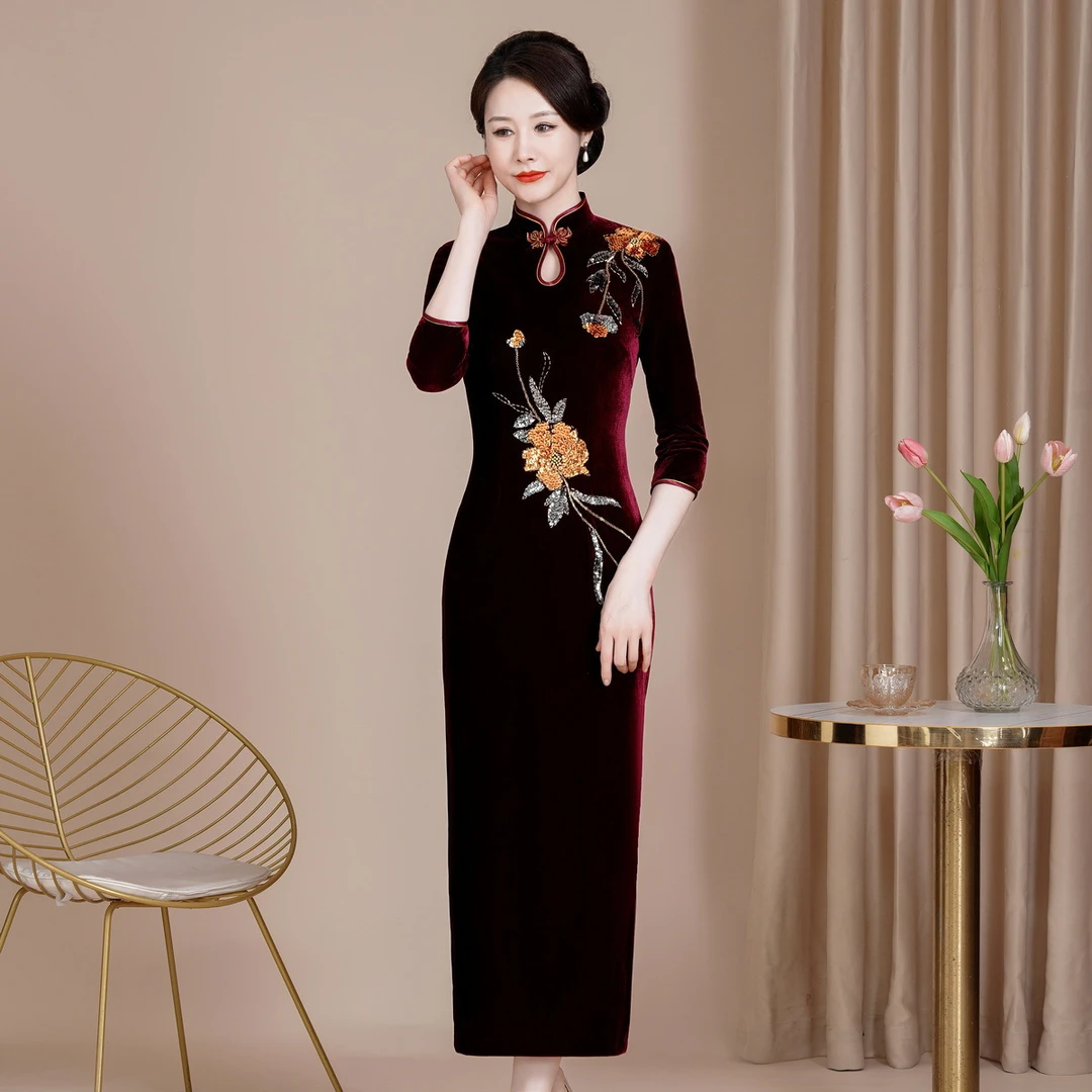 F72秋冬新款2025修身改良丝绒旗袍大码喜妈妈婚宴礼服长款连衣裙