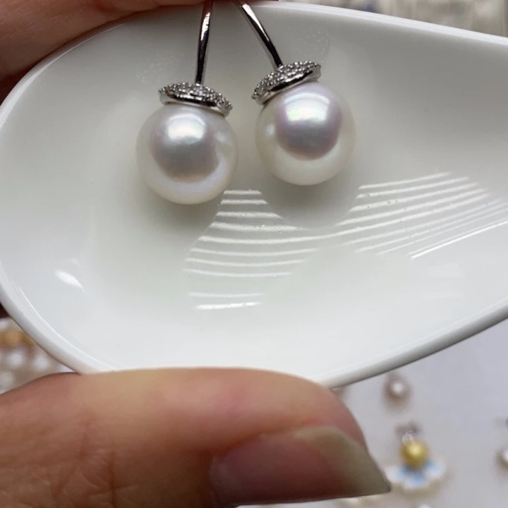 淡水珍珠耳饰未镶嵌