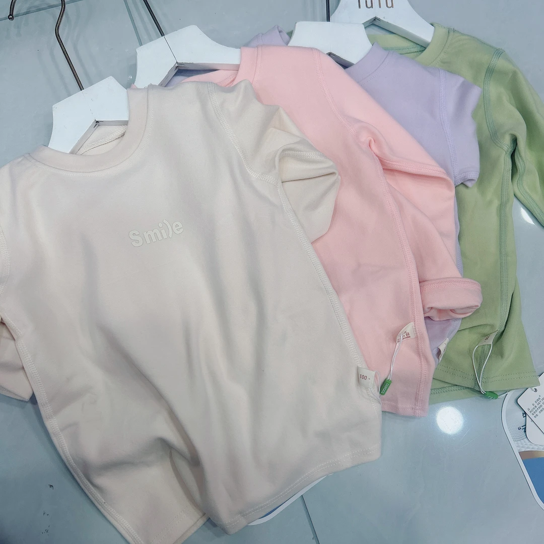 彤蓓佳罗纹牛奶蛋白单上衣