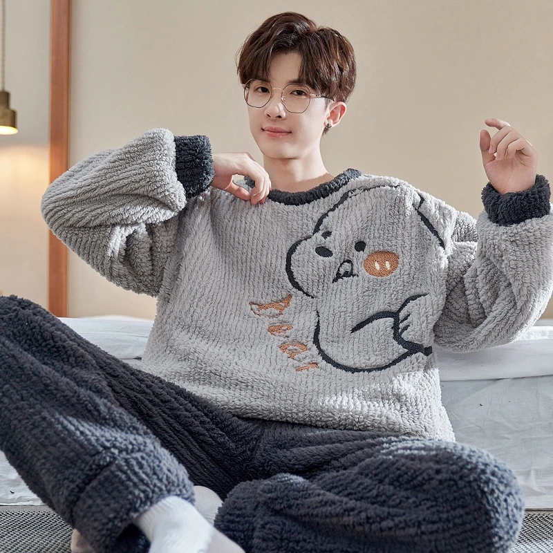 YUZHAOLIN/俞兆林男士卡通可爱风青少年秋冬季珊瑚绒圆领睡衣套装