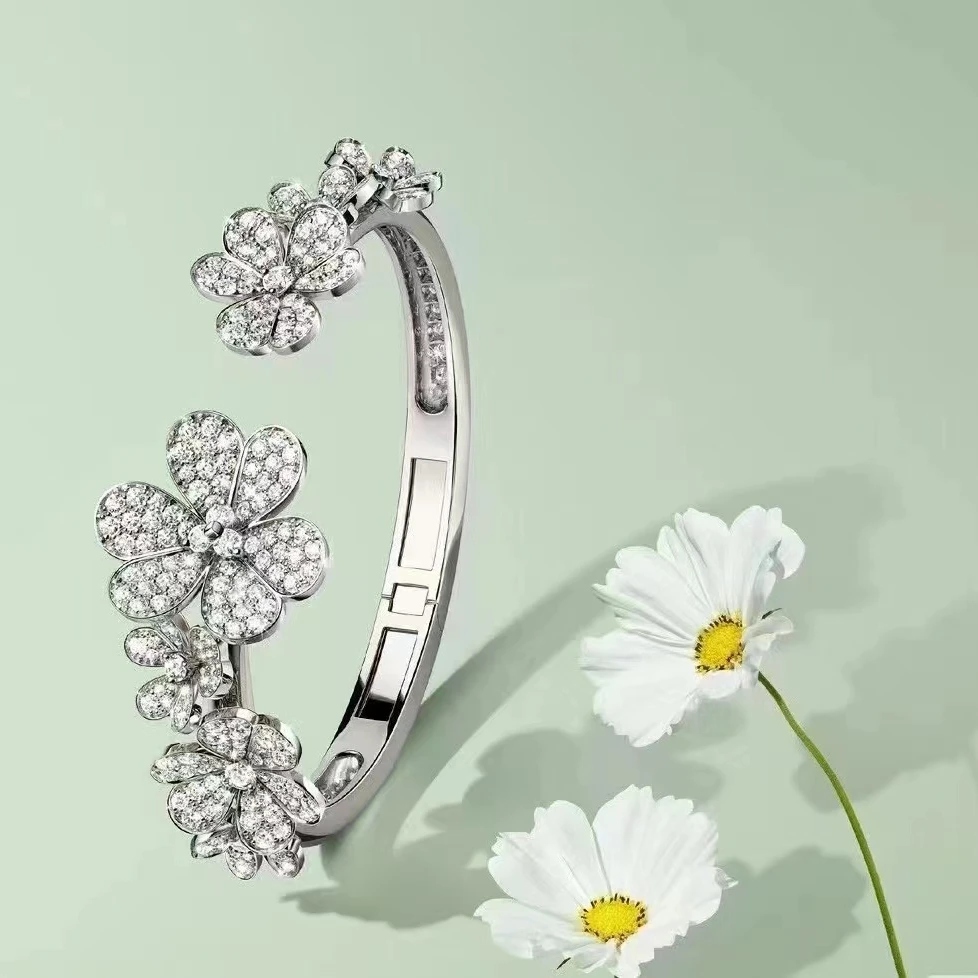 18K金钻石七花手镯（24小时鉴赏期）CZ