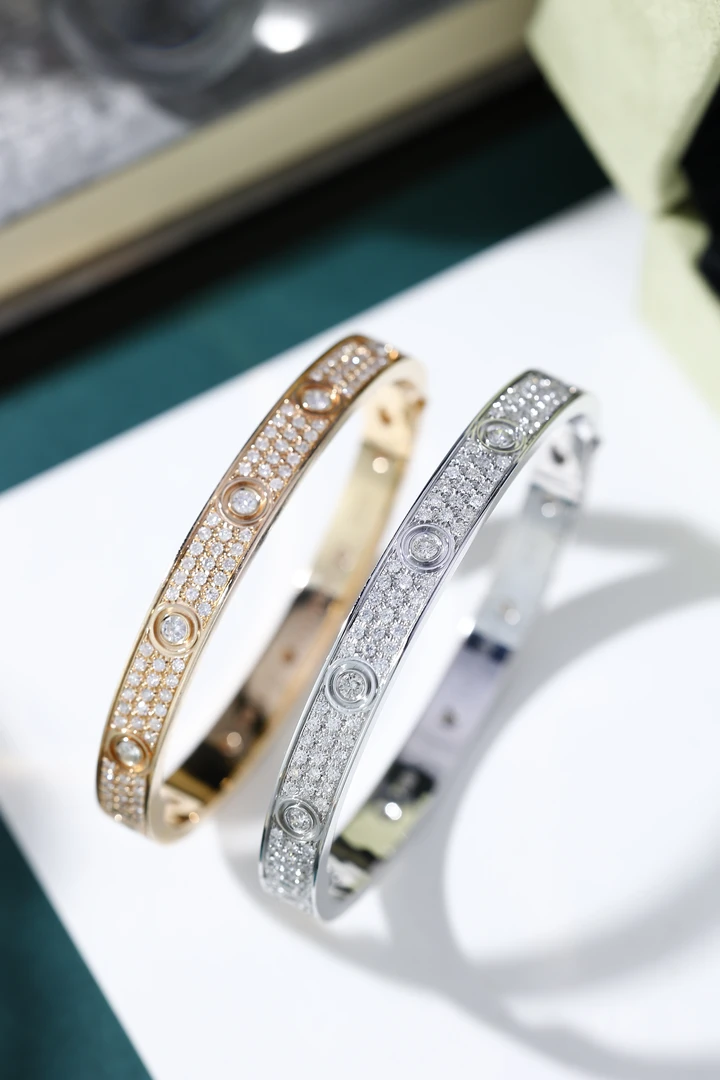 【钻石手镯】18k金宽版满天星手镯（多样性发其一）（48小时鉴赏期）