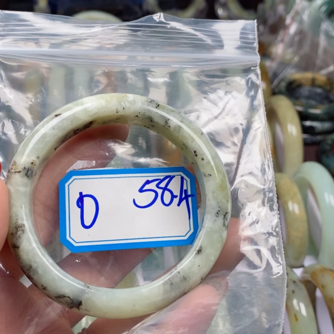 【闪购商品】蛇纹石玉手镯未镶嵌用****7